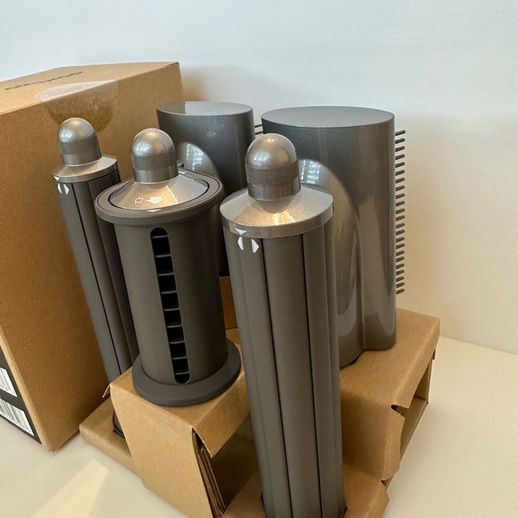 3 Dyson Airwrap Attachments - Picture 2 of 2